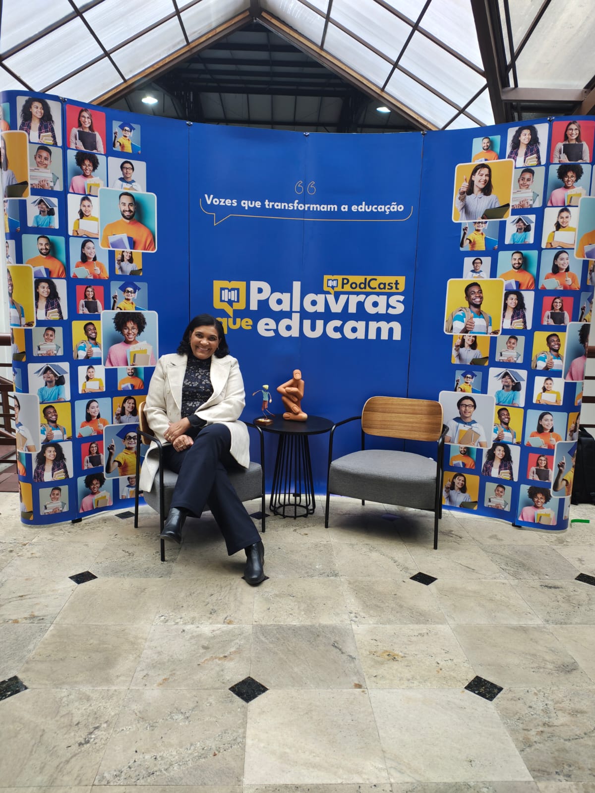 Podcast Palavras que Educam — Vozes que transformam a educação